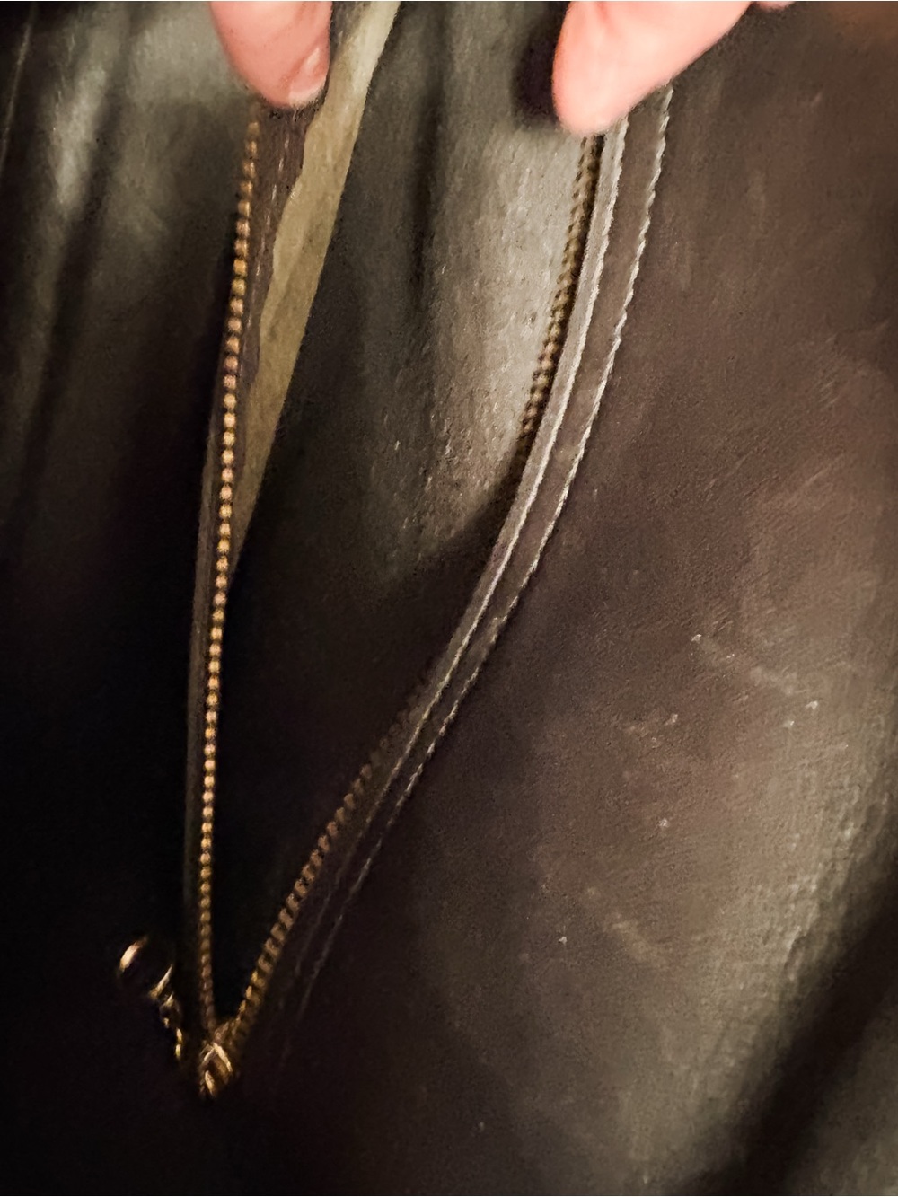 Coach Vintage Court 9870 Top Handle - Picture 14 of 16